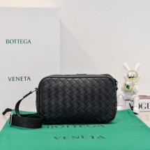 Bottega Veneta 7100 lntrecciato 24.5